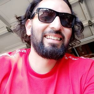 Meet your Posher, Manuel